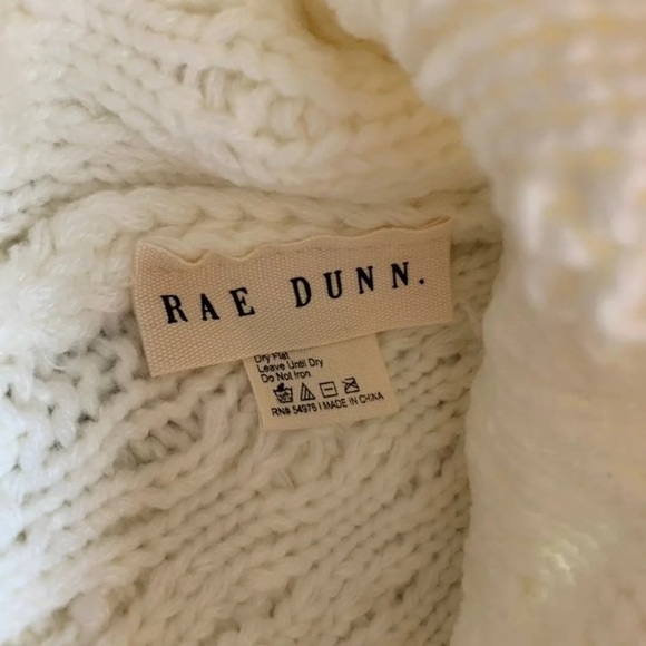 Rae Dunn Mamma and Mini Bear Matching Beanie with Faux Fur Pom - Picture 5 of 7